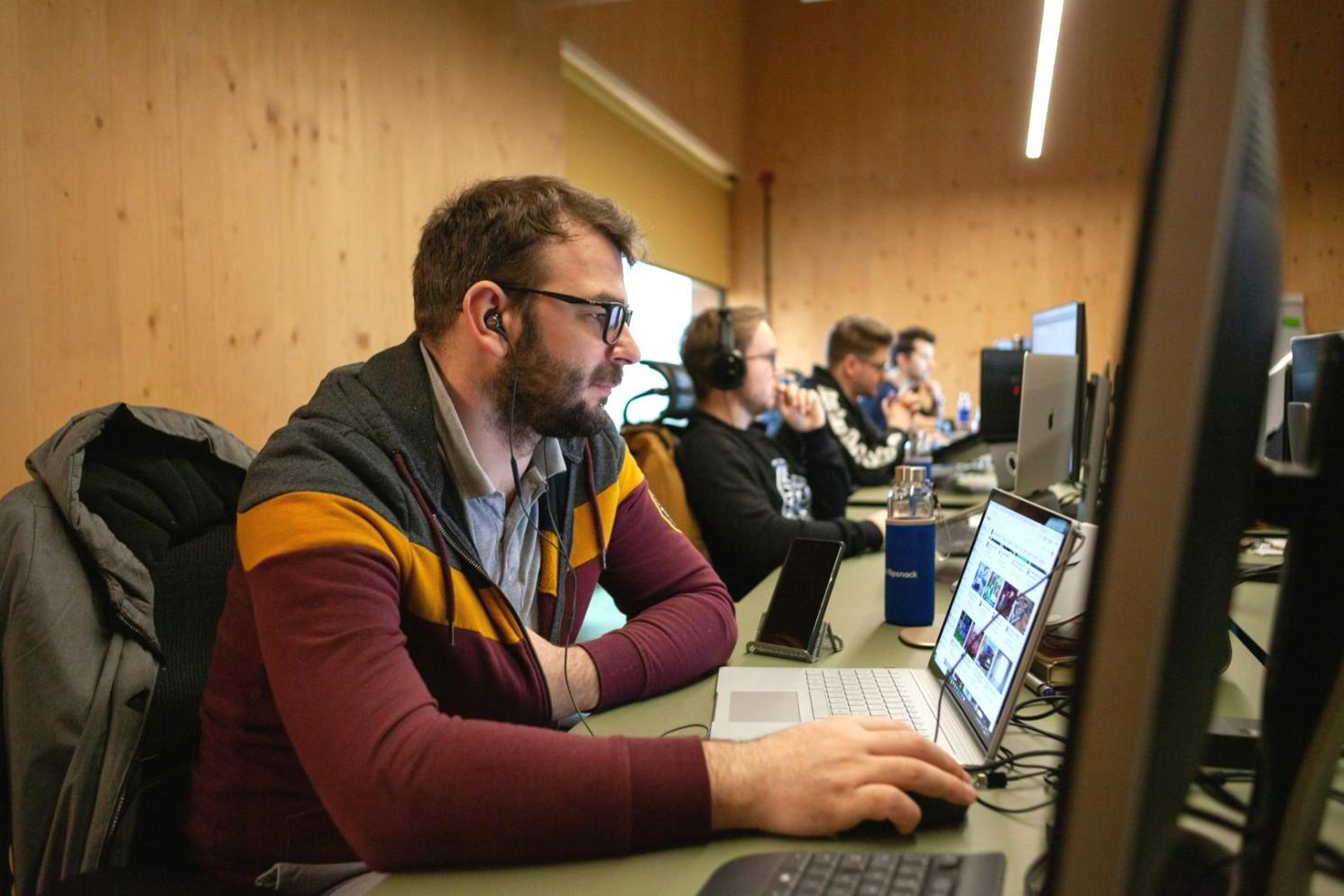 Instruire practică pentru gestionarea bugetului personal și economii